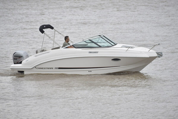 F-CANESTRARI 225 CUDDY Fuera de Borda - Imagen 2